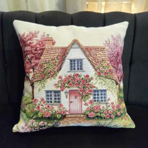Διακοσμητικό Μαξιλαράκι Σπιτάκι στο Δάσος 45x45cm