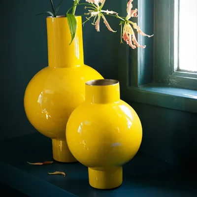 PiP Studio Μεταλλικό Βάζο Κίτρινο 24cm